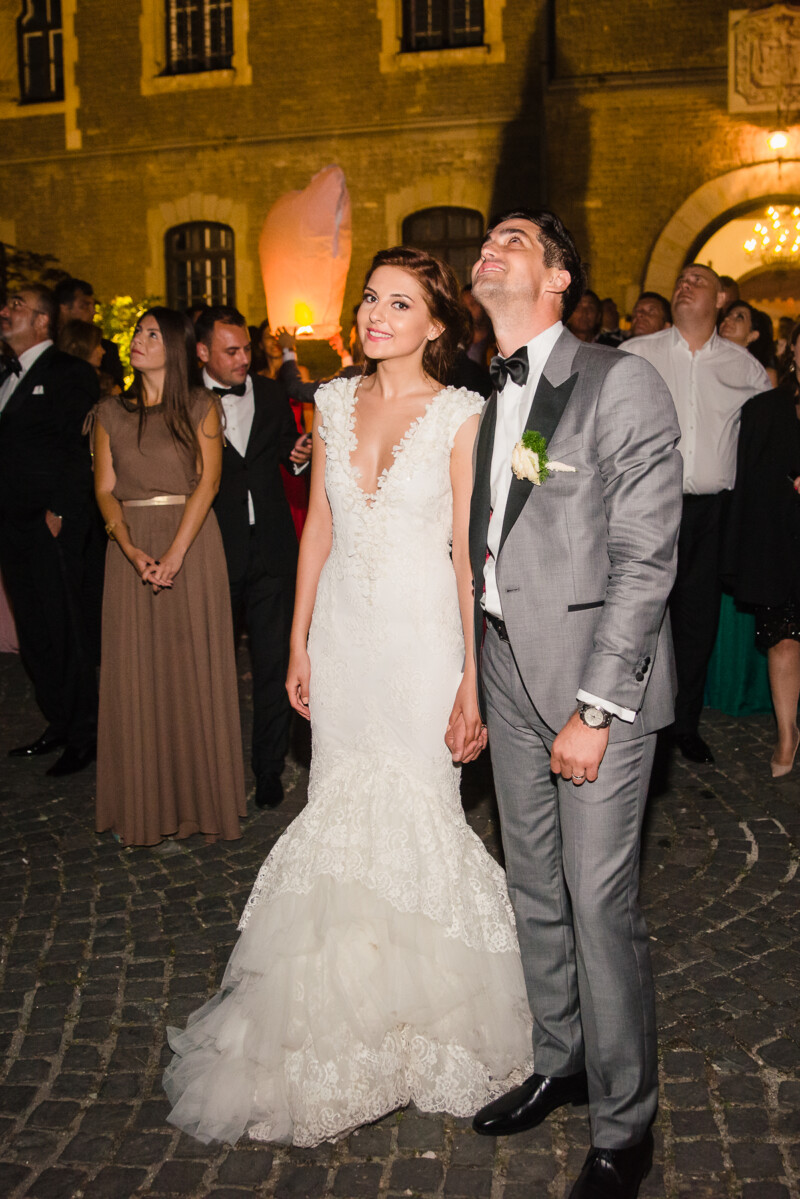 Lampinioane castel Cantacuzino