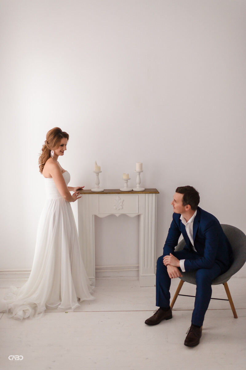 The White Loft sedinta foto save the date Florina si Marius