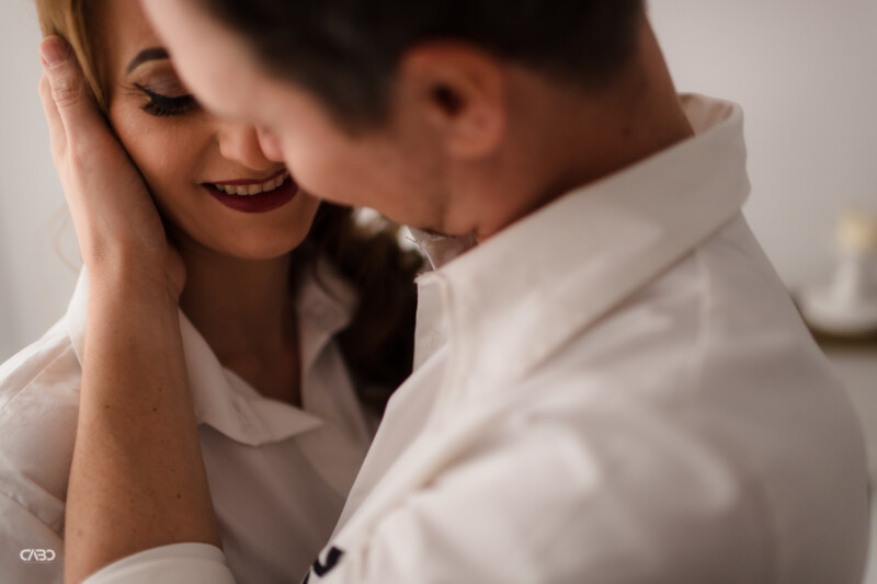 The White Loft sedinta foto save the date Florina si Marius